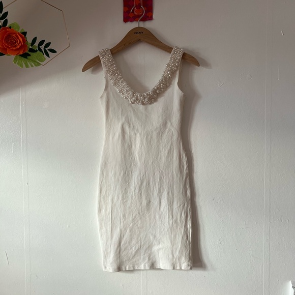 EUC VTG 80s pearl necklace handsewn bodycon ivory dress xs scoop back wedding - Picture 2 of 16